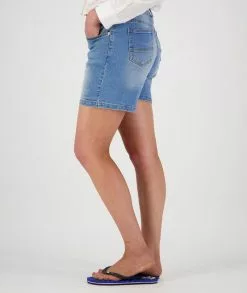 Swanndri Womens Pacific Ave Denim Shorts -Fishing Elegant store ss213251w pacific ave short lblue om 02 lower jpg 3 web